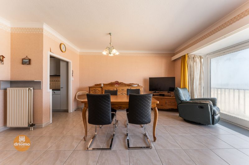 APPARTEMENT MET DRIE SLAAPKAMERS OP DE ZEEDIJK foto 3
