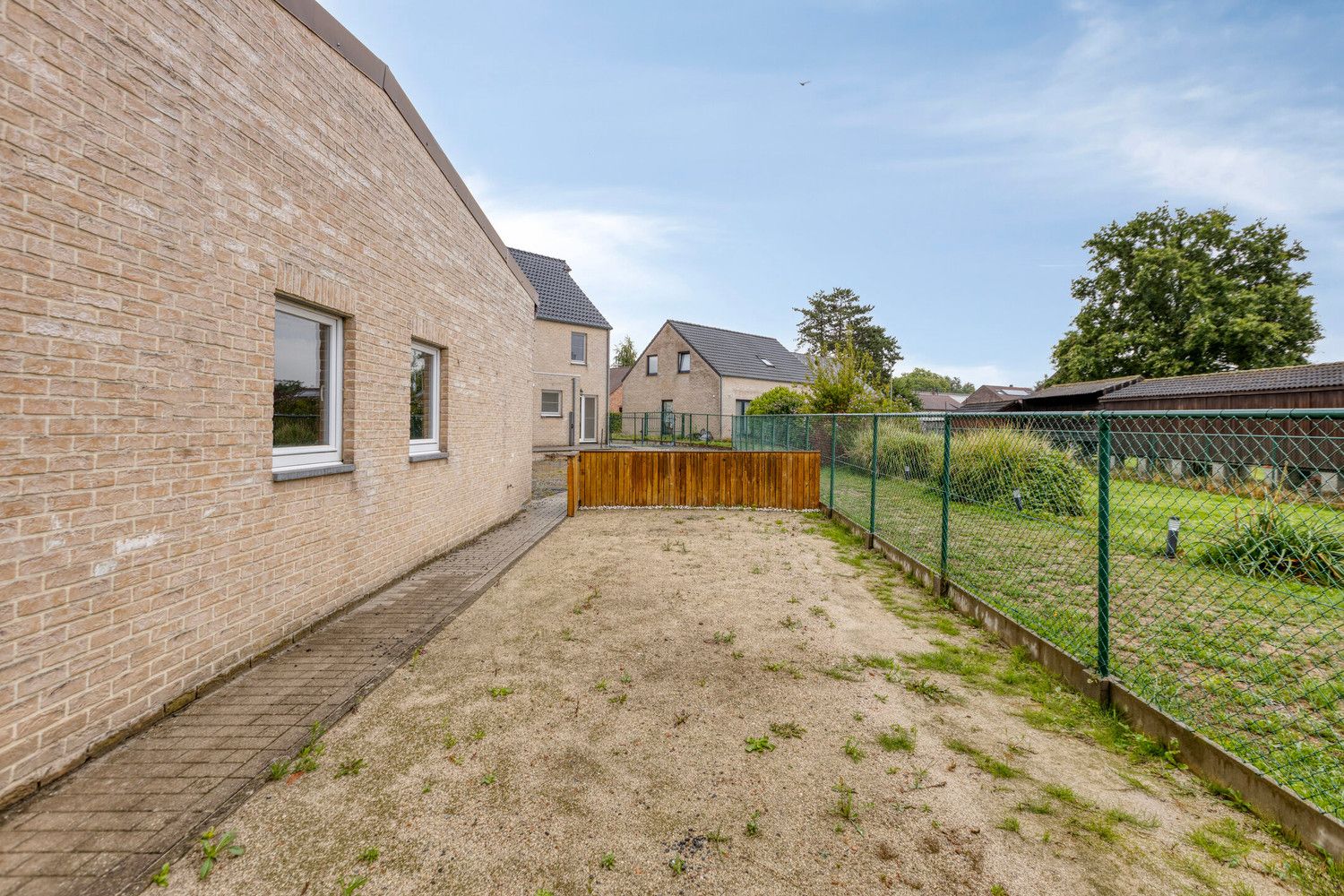 INSTAPKLARE WONING MET VERGUND MAGAZIJN OP 4A 61CA! foto 16