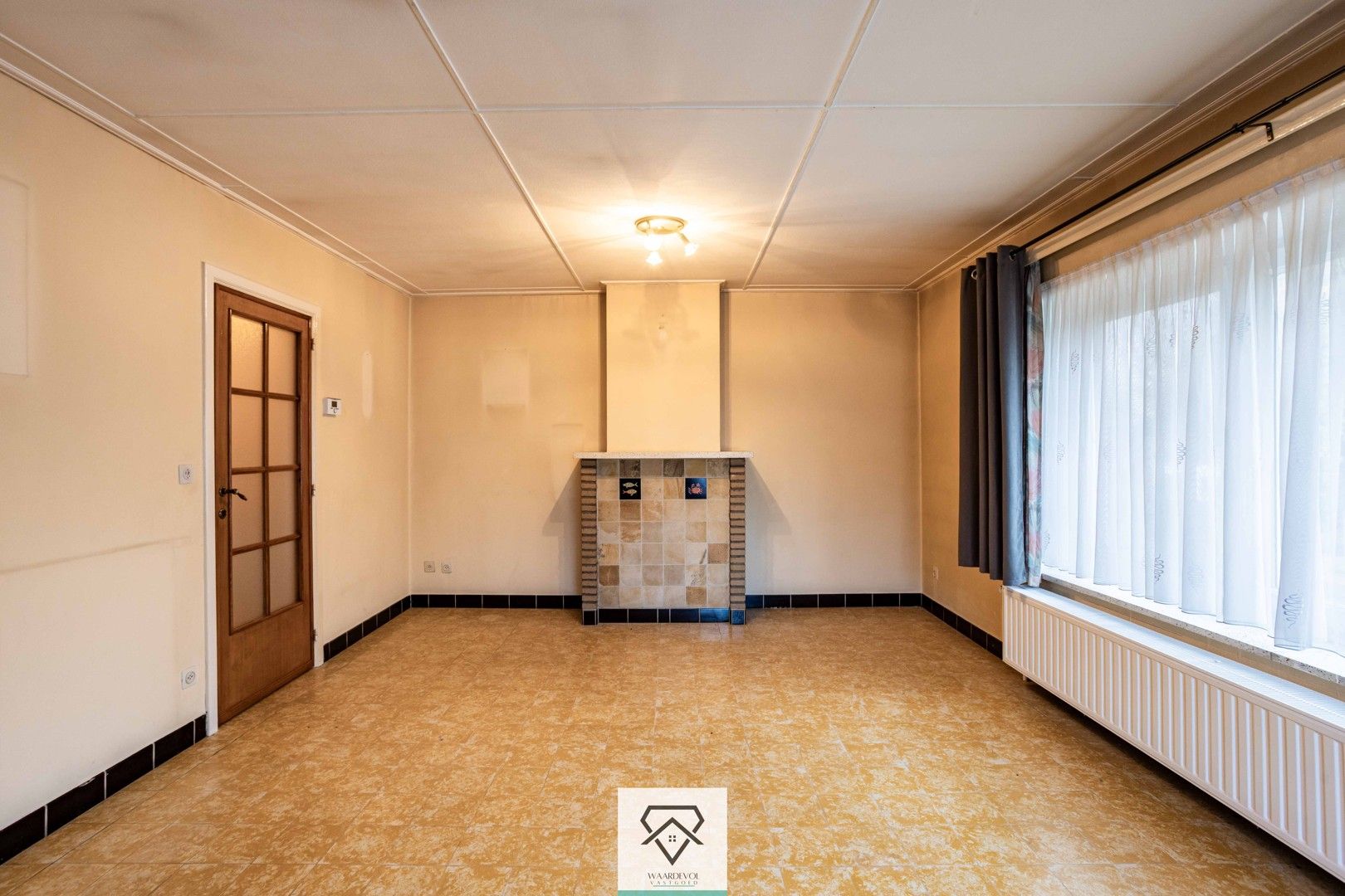 Opbrengsteigendom met 4 appartementen en 2 dubbele garageboxen te koop foto 8