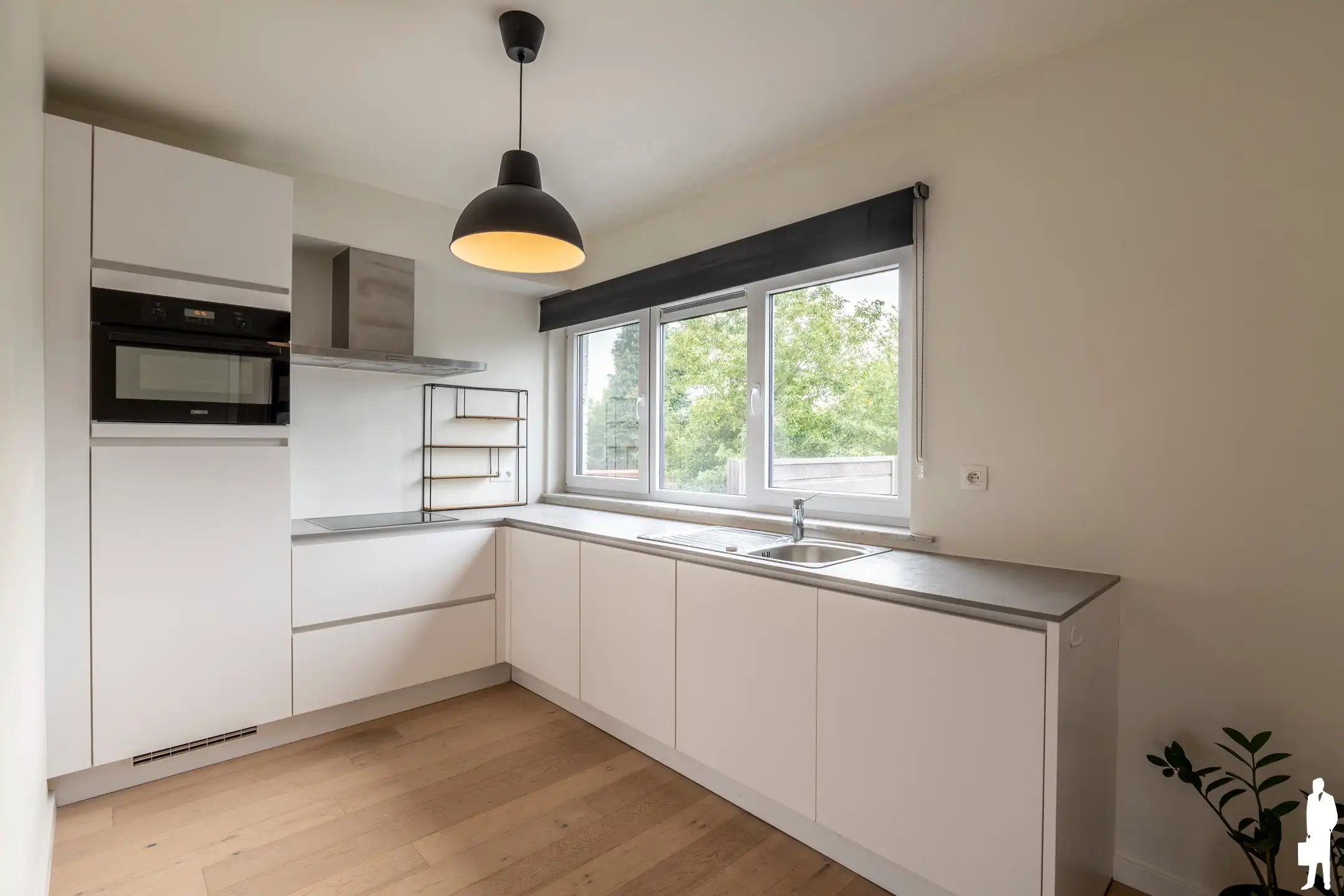 Energiezuinig 3 slpk appartement met terras en autostaanplaats in Geel foto 5