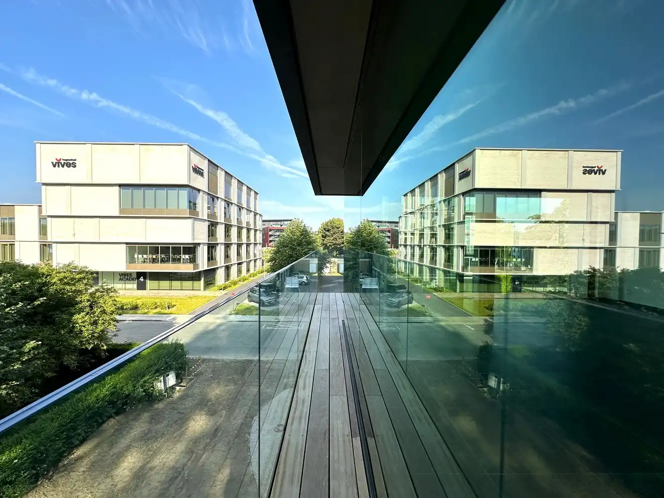 Stijlvol afgewerkt nieuwbouwproject foto 7