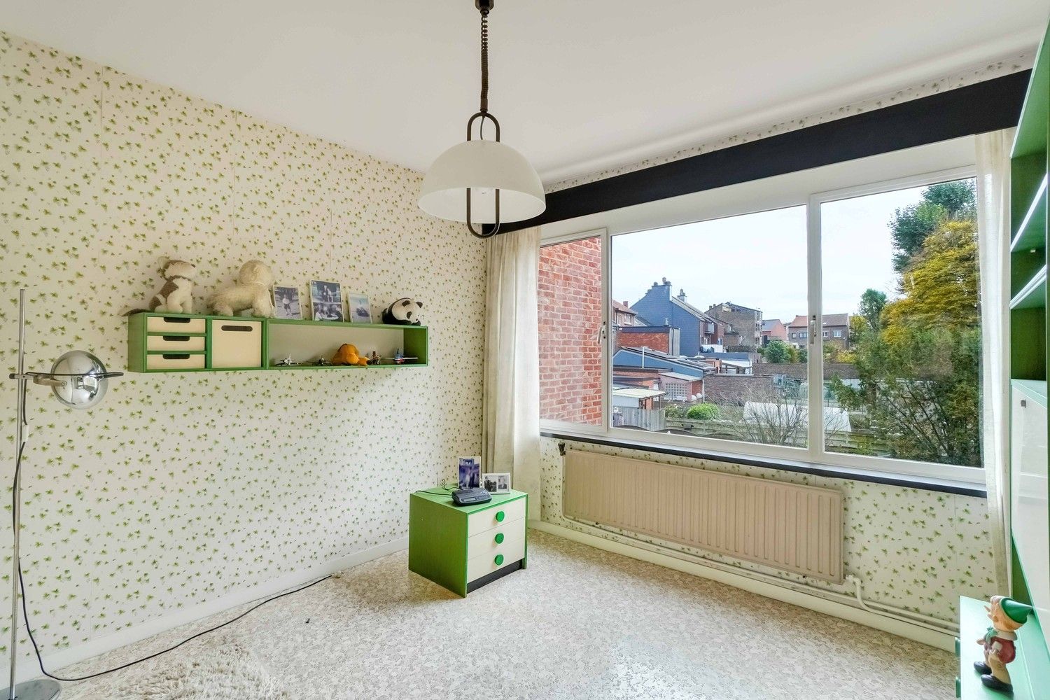 Ruime moderne herenwoning nabij het centrum van Sint-Truiden foto 19