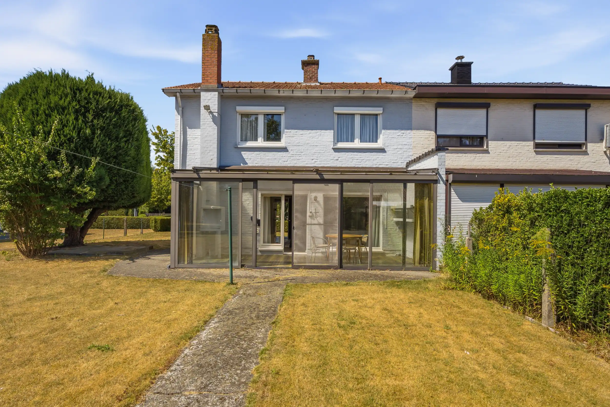 Renovatieproject met 4 slaapkamers en zonnige tuin! foto 17