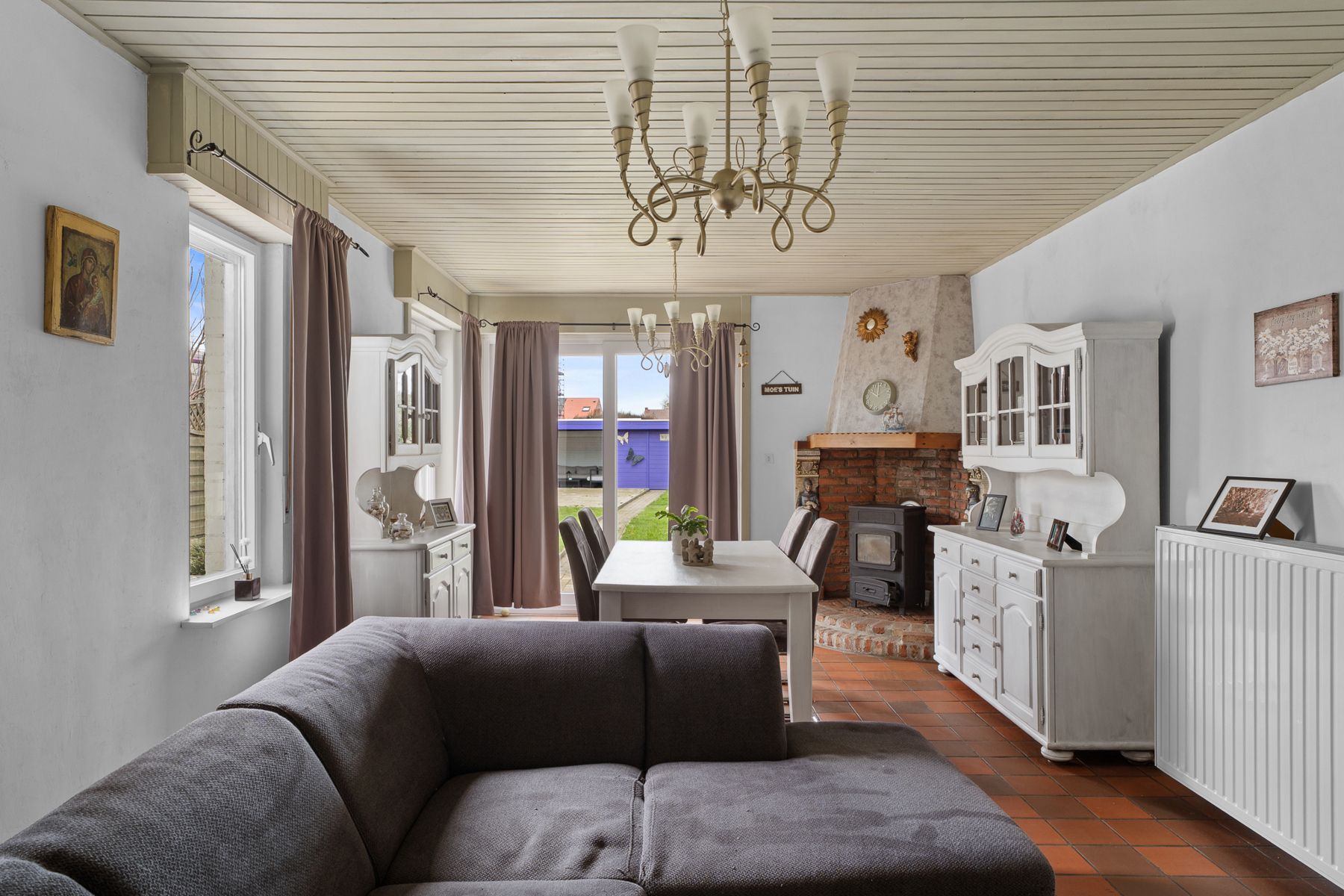 Ruime 3-slaapkamerwoning in centrum Zele! foto 2