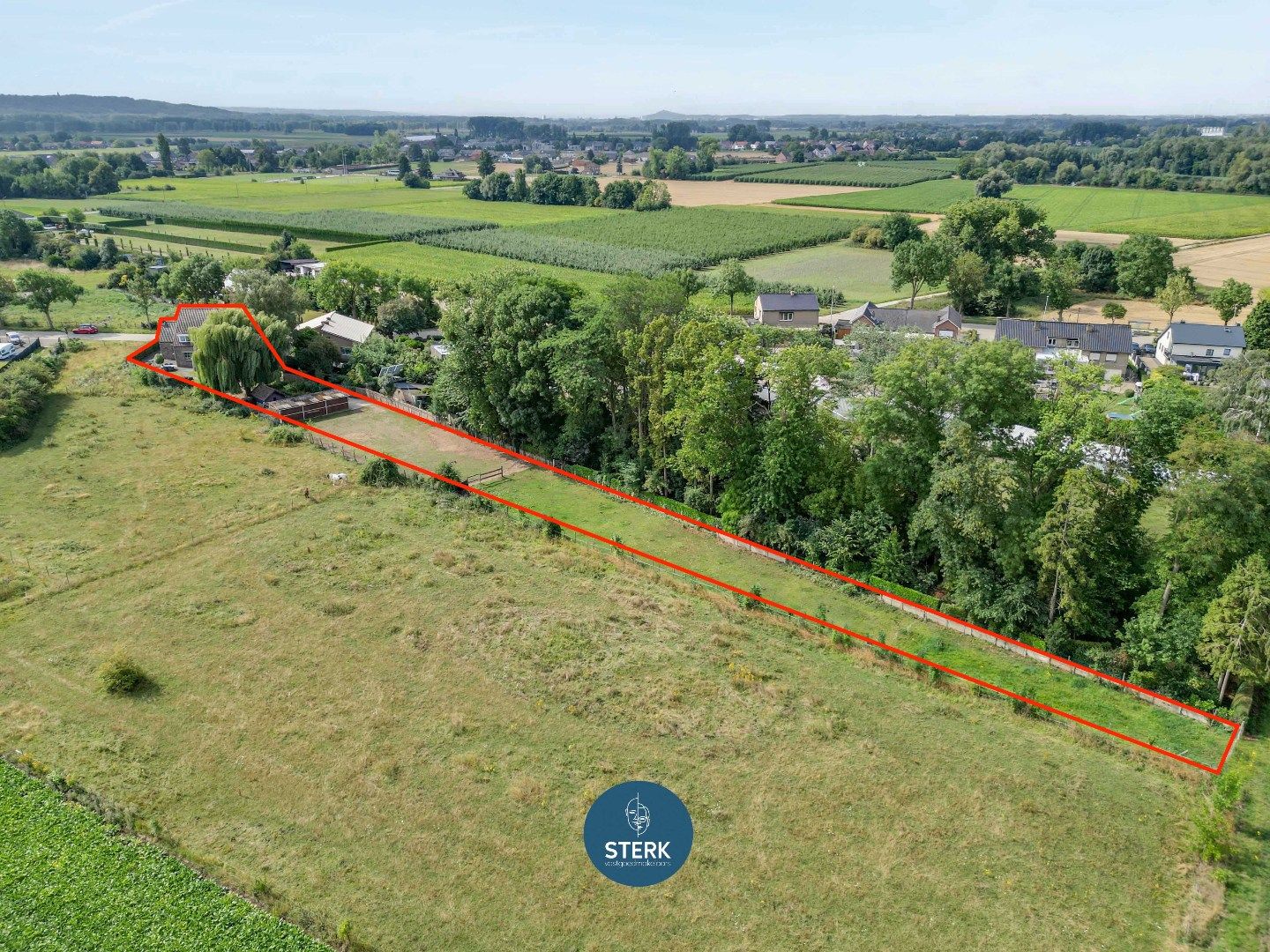 CHARMANTE GEZINSWONING OP EEN RUIM PERCEEL VAN 23A 33CA TE UIKHOVEN !  foto 4