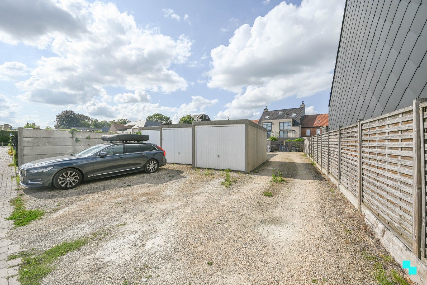 Uiterst kwalitatief tweeslaapkamerappartement met garagebox foto 22