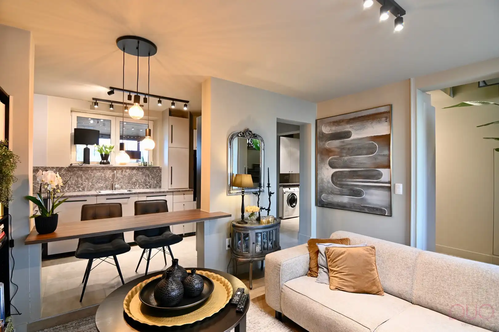 Instapklare, volledig gerenoveerde designwoning – inclusief inboedel aan meerprijs foto 8