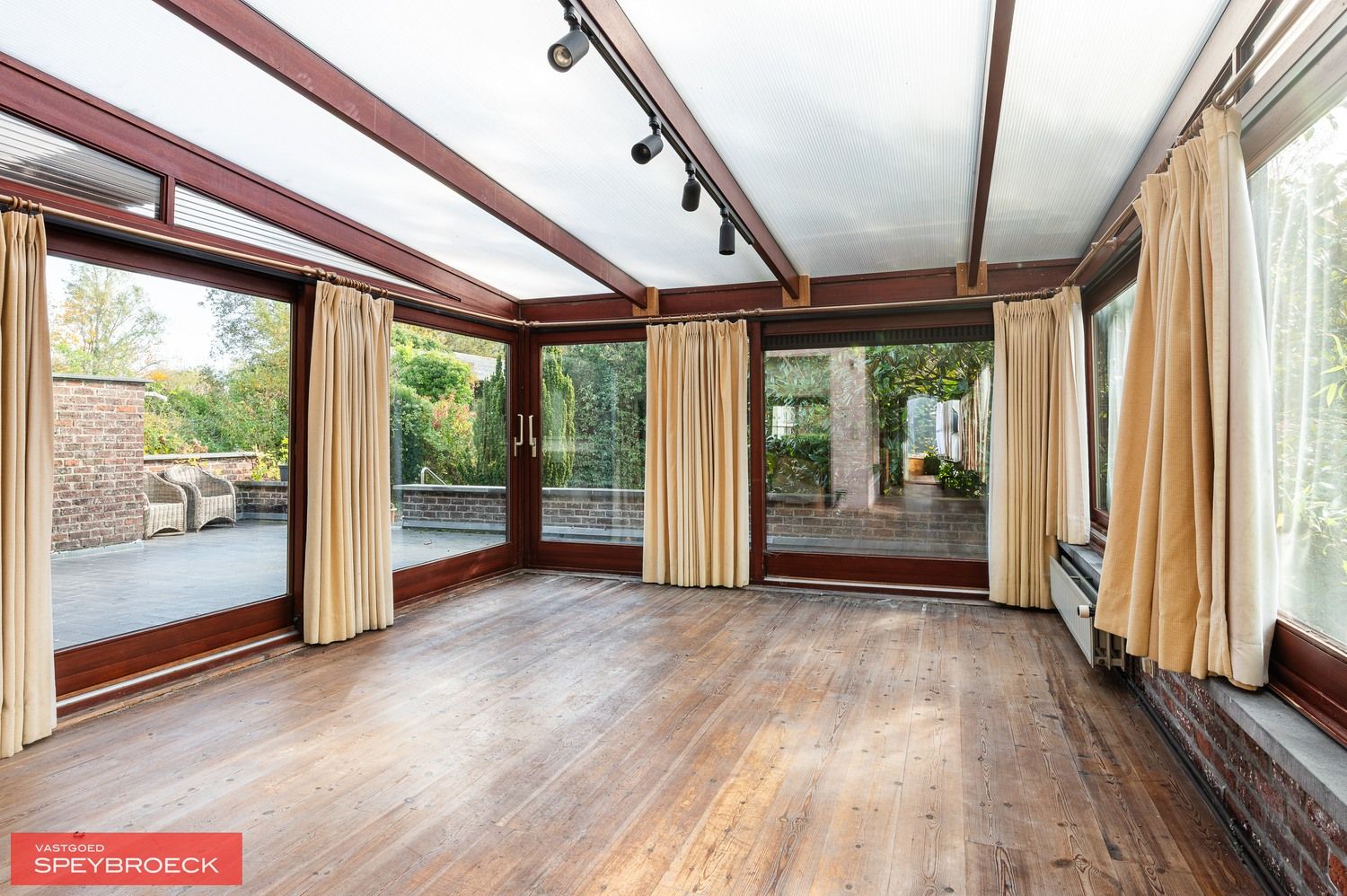 TE KOOP IN ASTENE foto 8