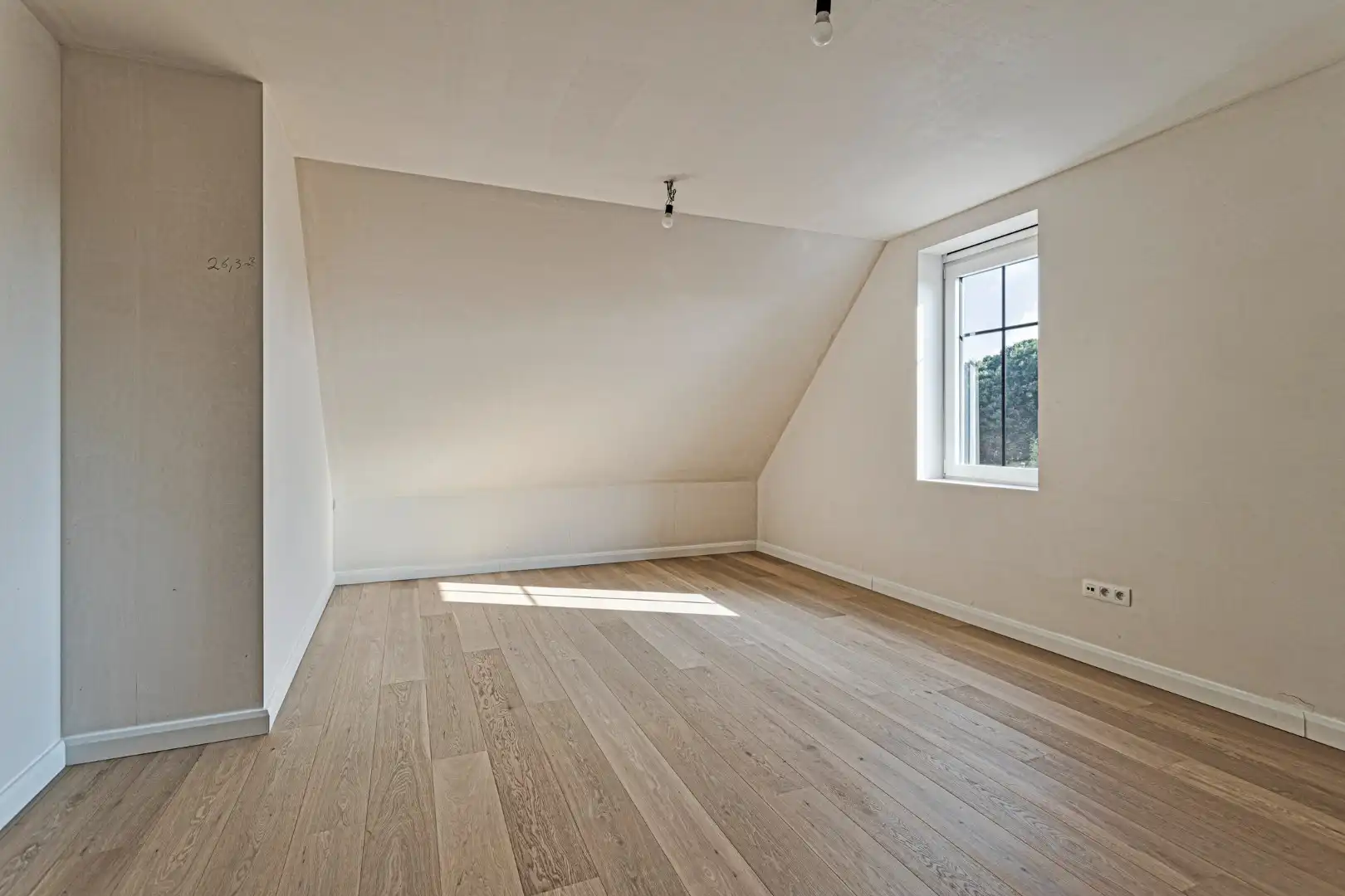 Ruime en kwalitatief afgewerkte nieuwbouw (HOB) met 3 ruime slpks op 412 m² te Olen ! foto 20