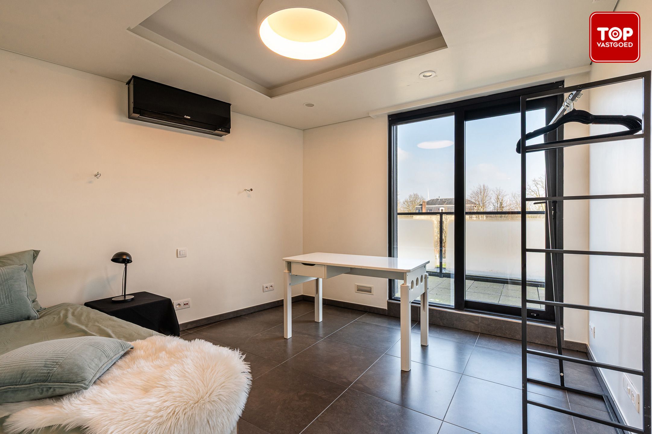 Energiezuinige en lichtrijke penthouse met 3 terrassen en prachtig uitzicht foto 22