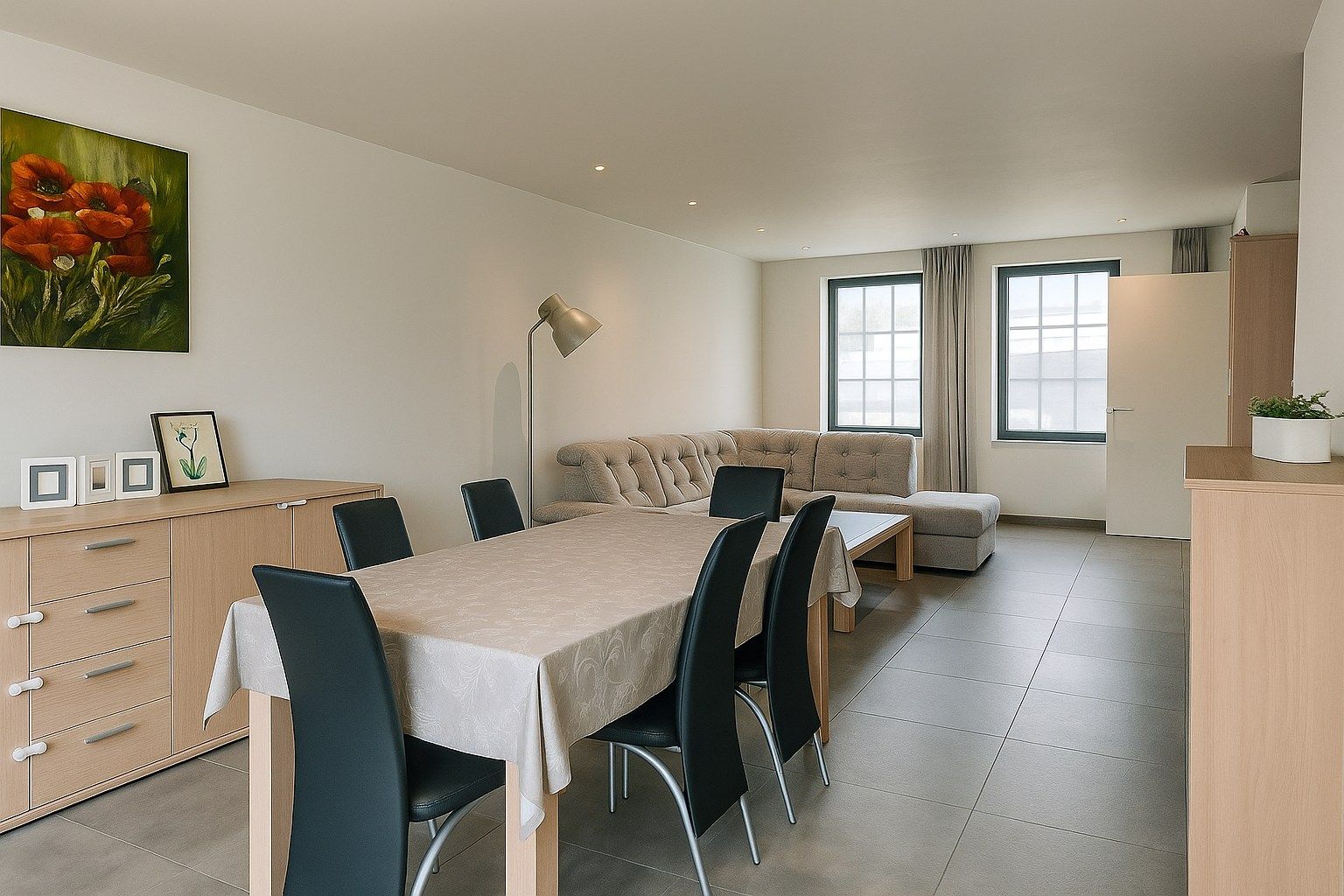  PRACHTIGE NIEUWBOUWWONING MET TUIN EN CARPORT foto 3