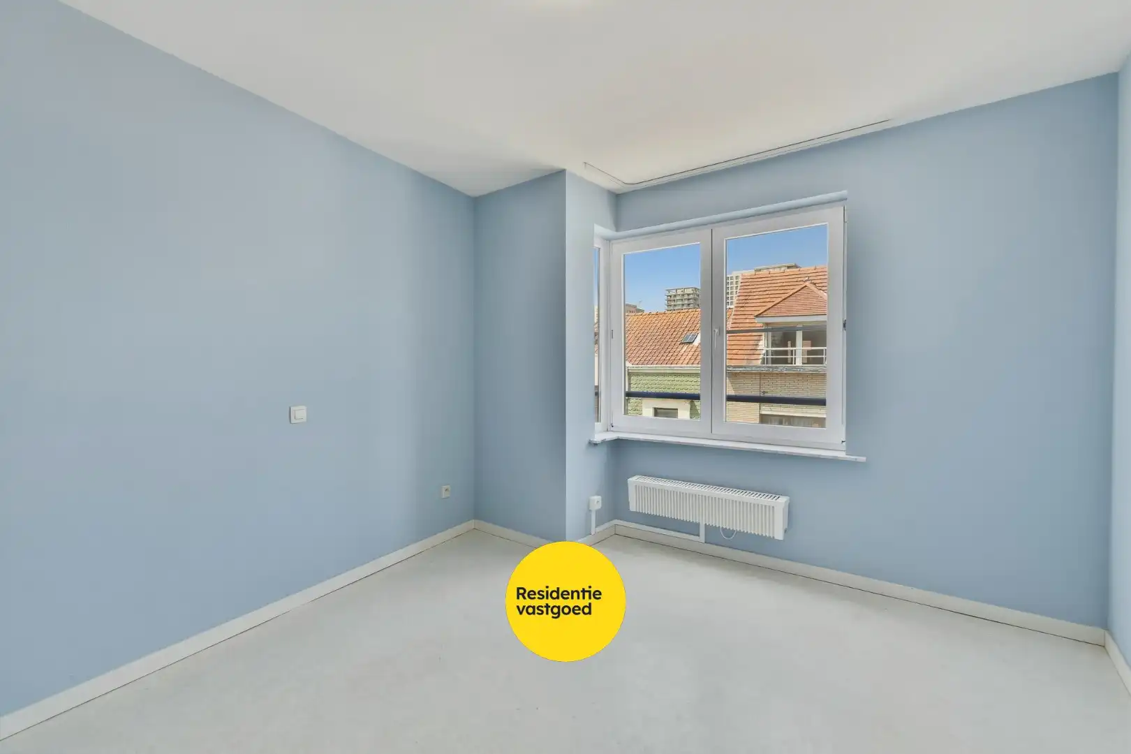 Lichtrijk twee slaapkamer appartement met terras te huur in Oostende!  foto 8