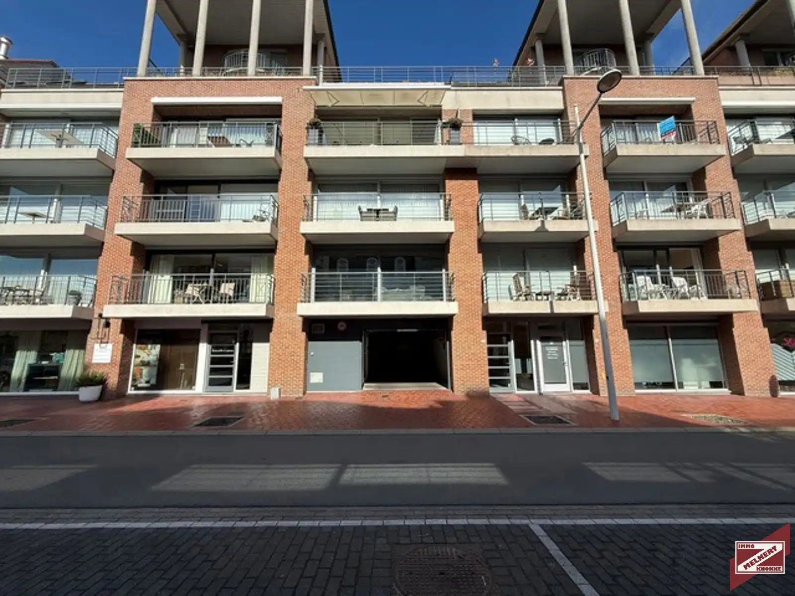 Parkeerplaats te huur foto 2
