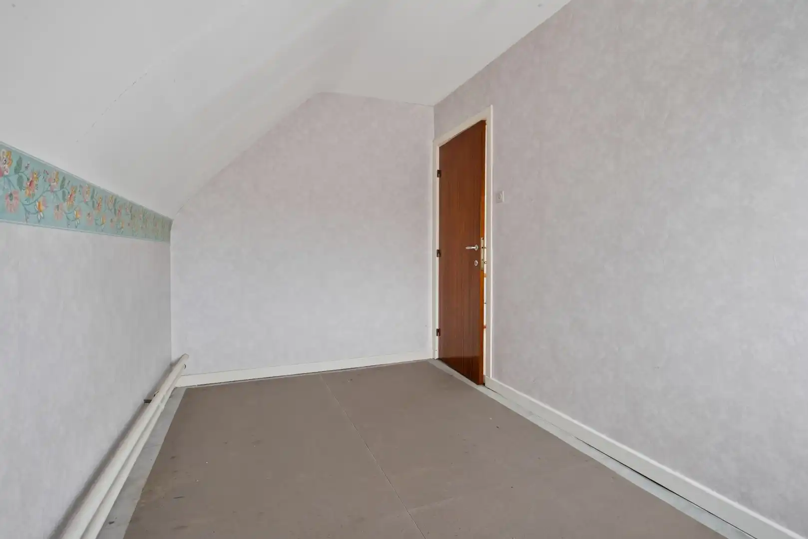 Ruime gezinswoning met 5 slaapkamers op een perceel van 23a 36ca foto 28
