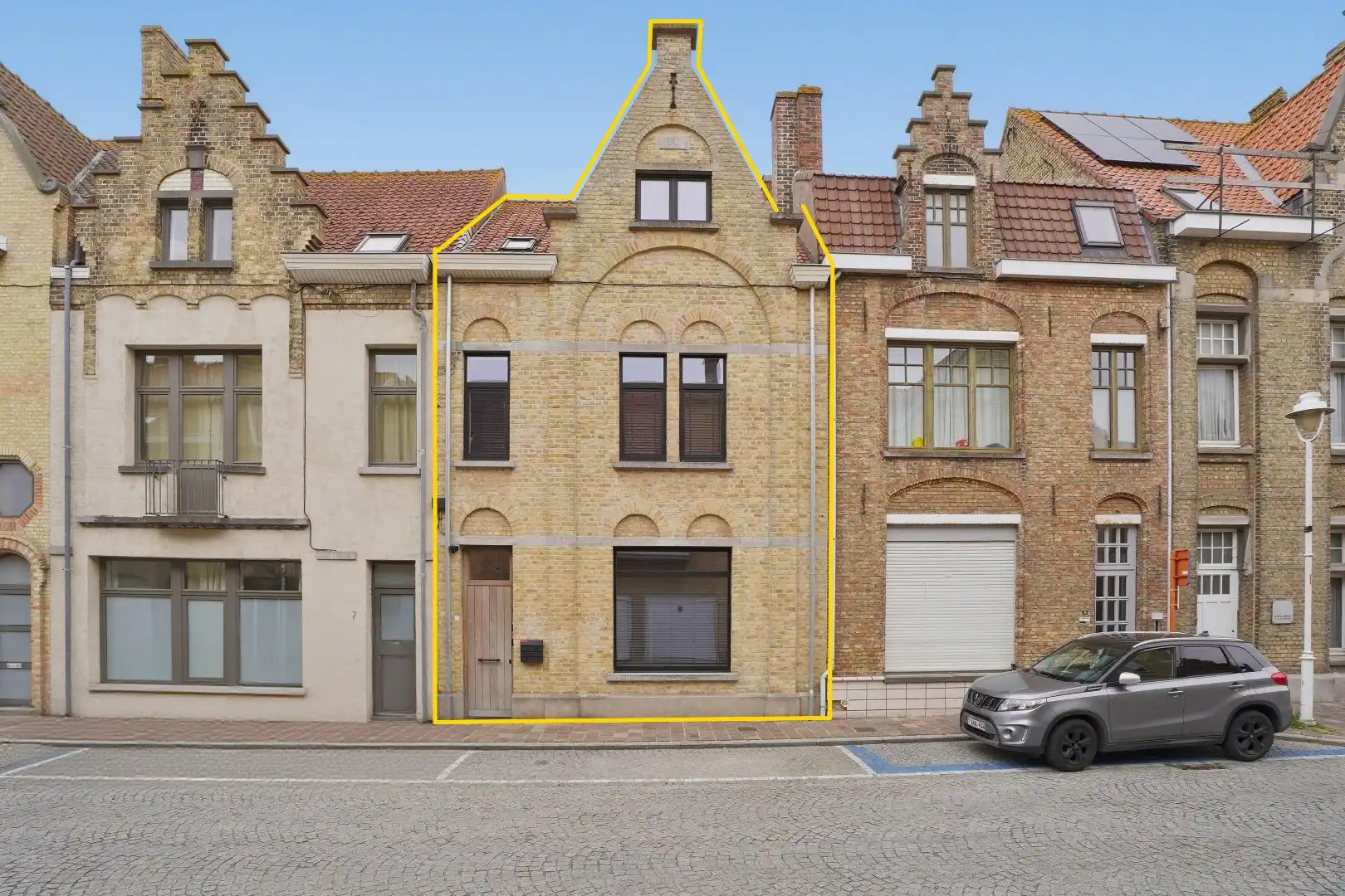 Subliem gerenoveerde herenwoning met 6 slaapkamers inclusief garage in Nieuwpoort-Stad op 135 m². foto 22