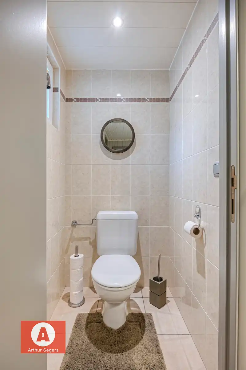 Hedendaagse HOB, gelegen pal bij het centrum van Buggenhout foto 11