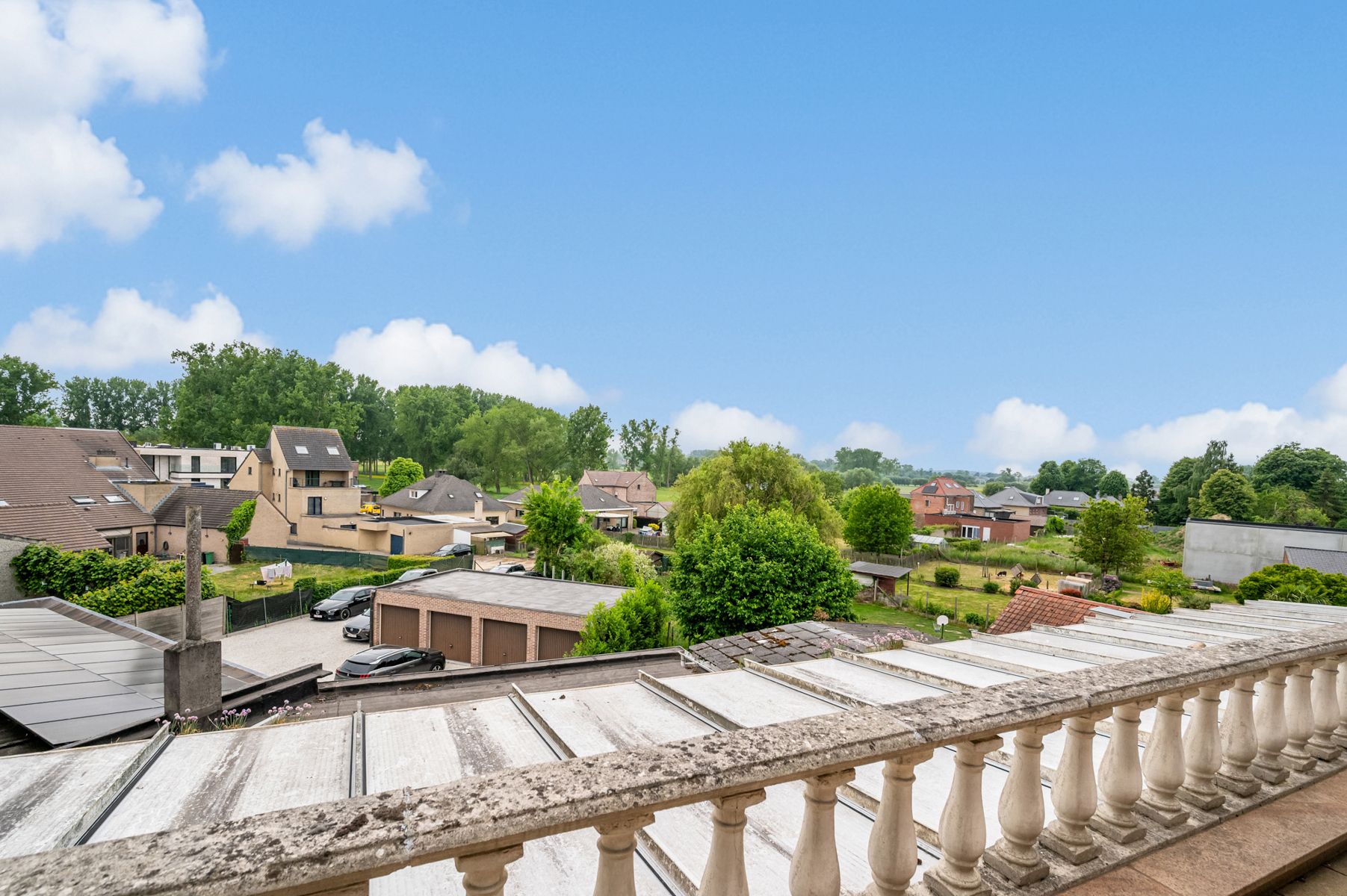 Op te frissen appartement met 2 slaapkamers en terras foto 10