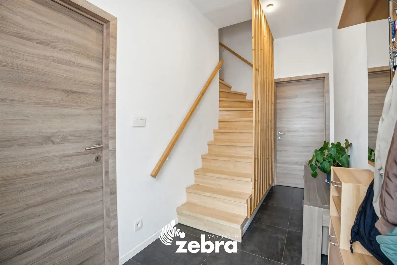 Perfect instapklare woning met 3 slaapkamers te Roeselare! foto 2
