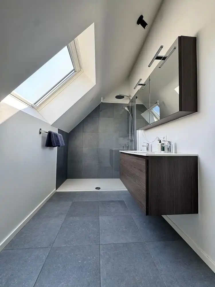 Ruim appartement van ca. 150m² en riant terras foto 15