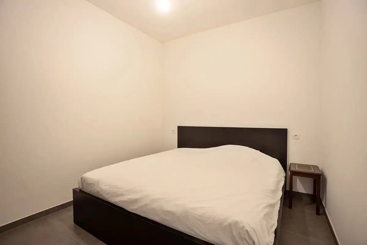 Instapklaar 1-slaapkamer appartement in Quartier Bleu foto 7