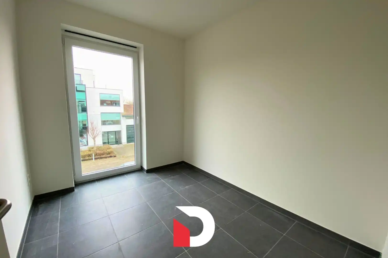 Gezellig appartement met 2 slaapkamers en autostaanplaats foto 5