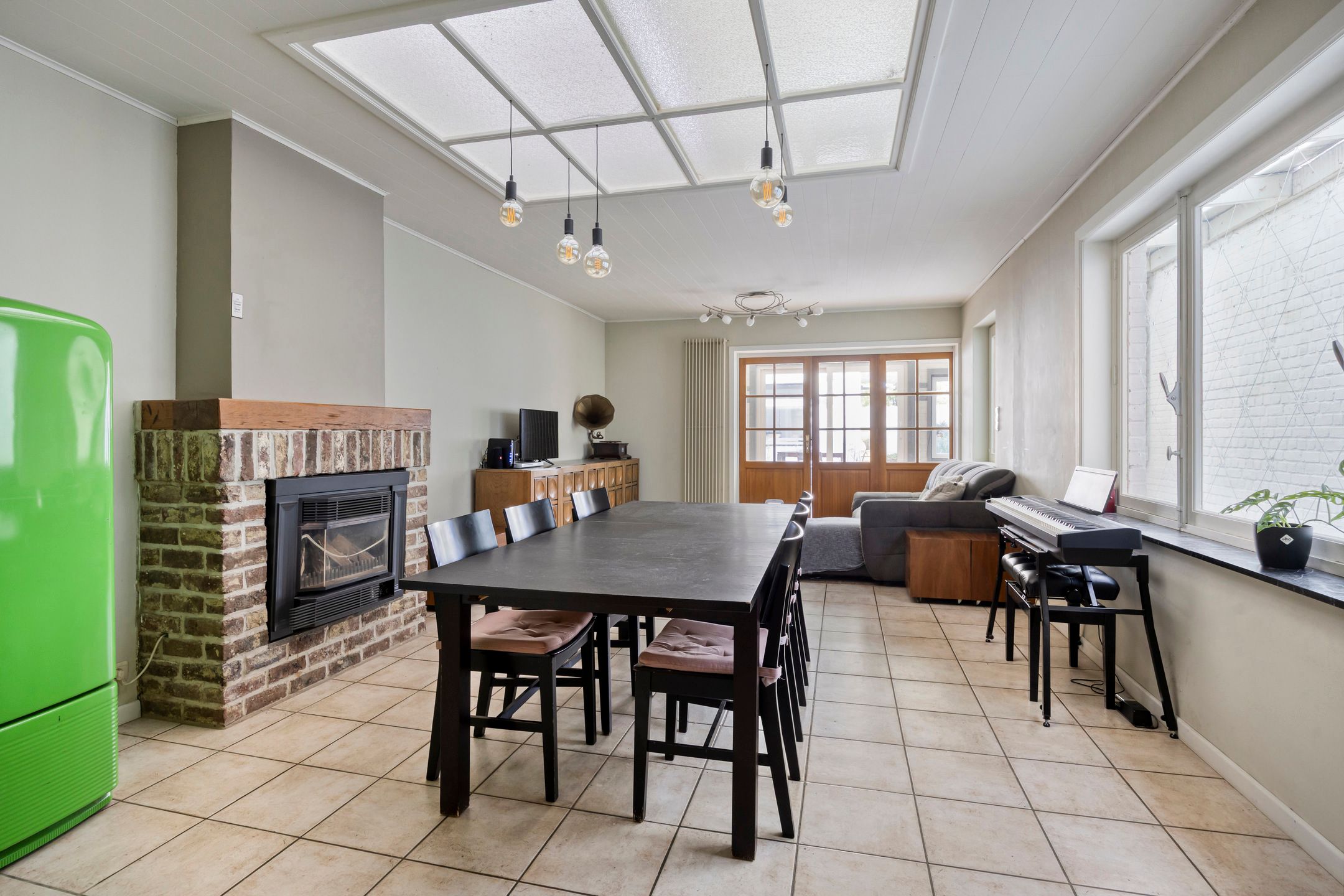 Ruime rijwoning op uitstekende locatie  foto 4