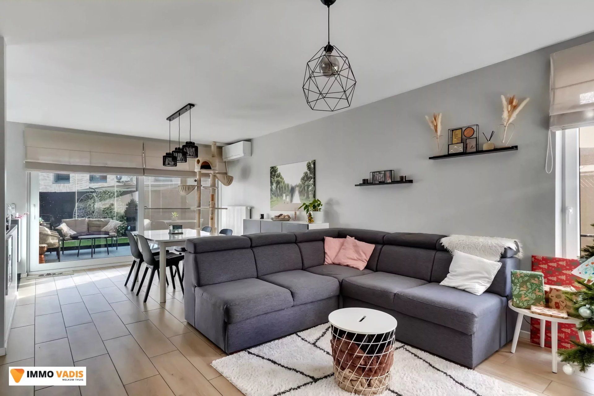 Recente woning met 3 slaapkamers foto 2