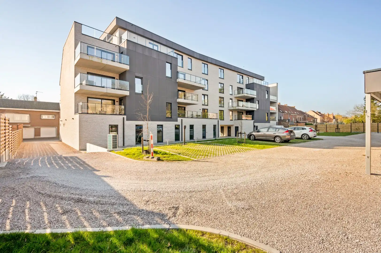 SHOWAPPARTEMENT - LUXE 2 SLAAPKAMERAPPARTEMENT MET TERRAS TE KOMEN  foto 25