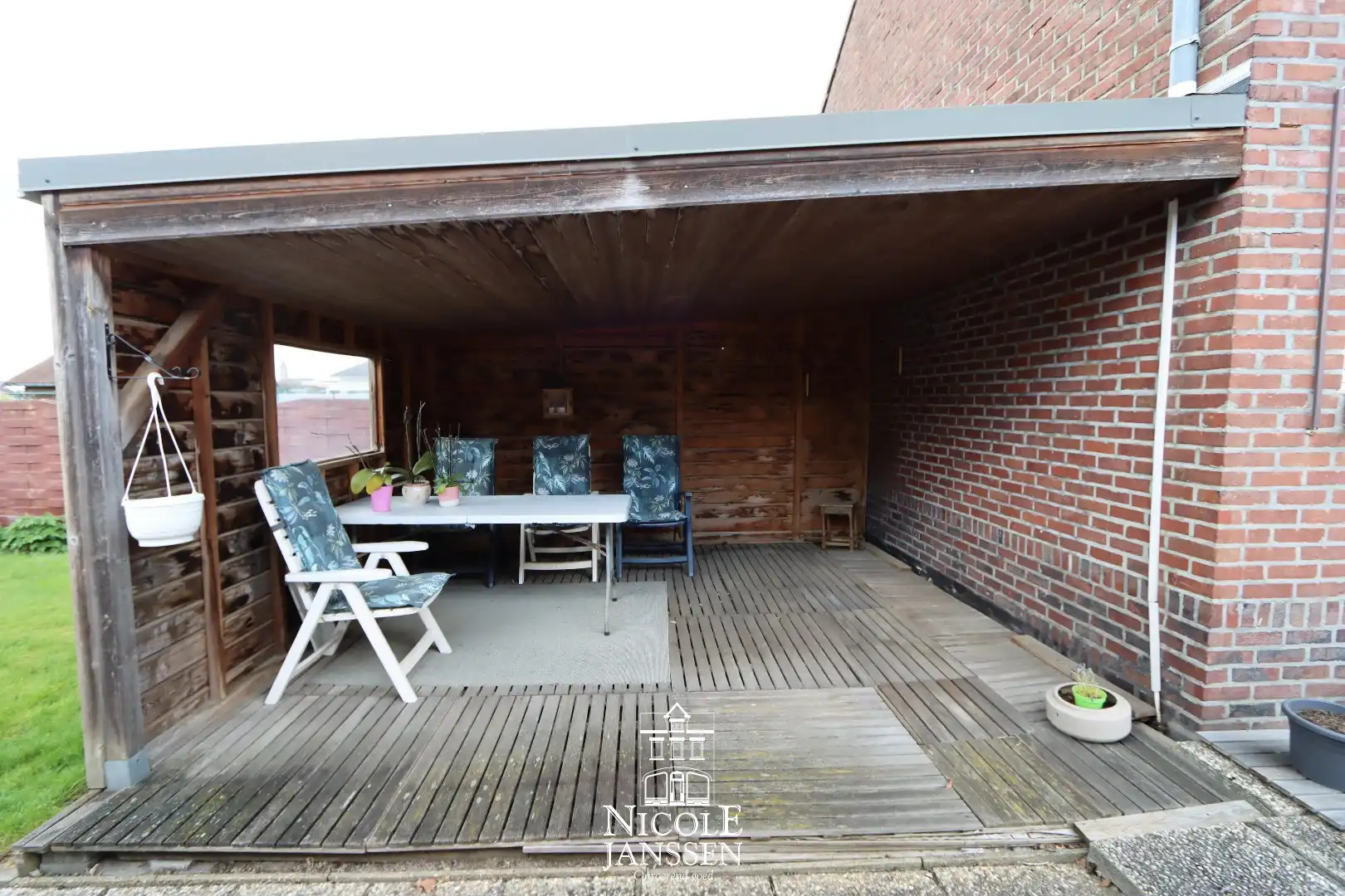 Verzorgde gezinswoning foto 24