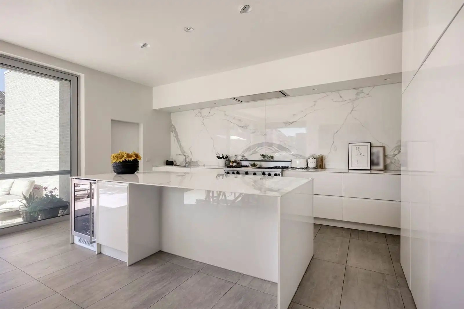 Ruime woning met 4 slaapkamers en bureau te koop foto 10