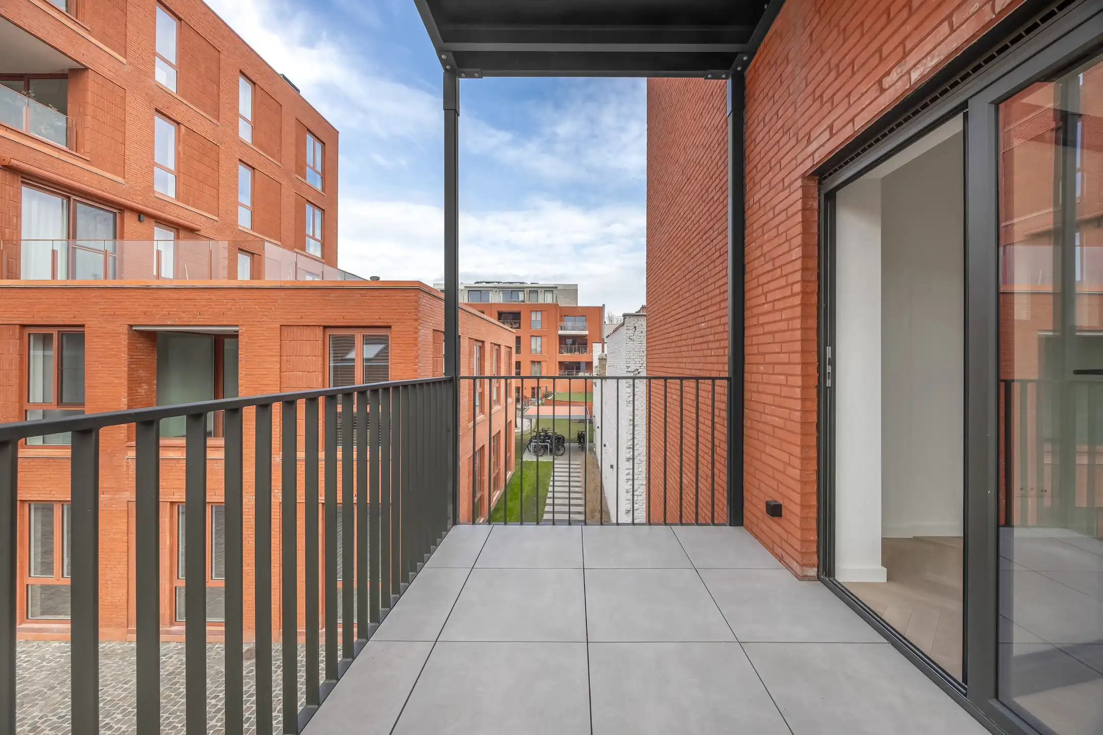 Prachtig 2 slaapkamerappartement vlakbij Groen Kwartier foto 5