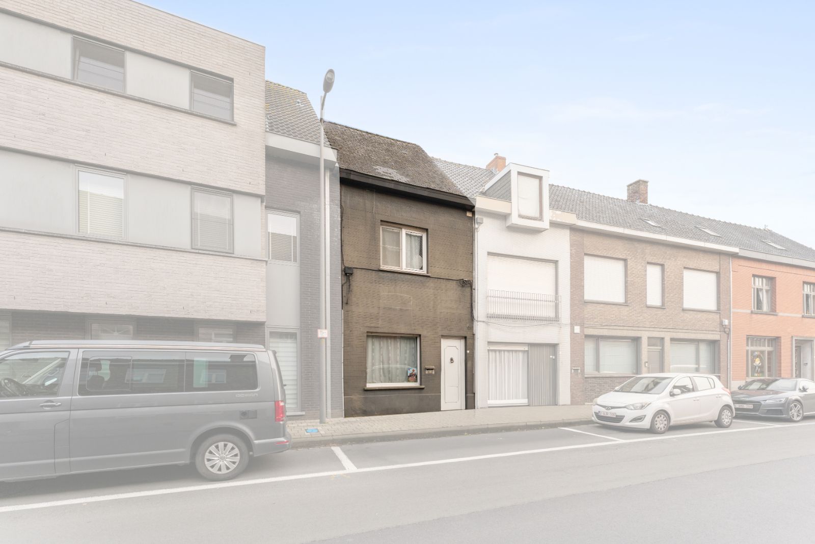 Hoofdfoto van de publicatie: KIJKDAG 15/11 tussen 09.30 en 10.30 uur! 🏡 Gezellige woning met tuin te koop in hartje Ardooie