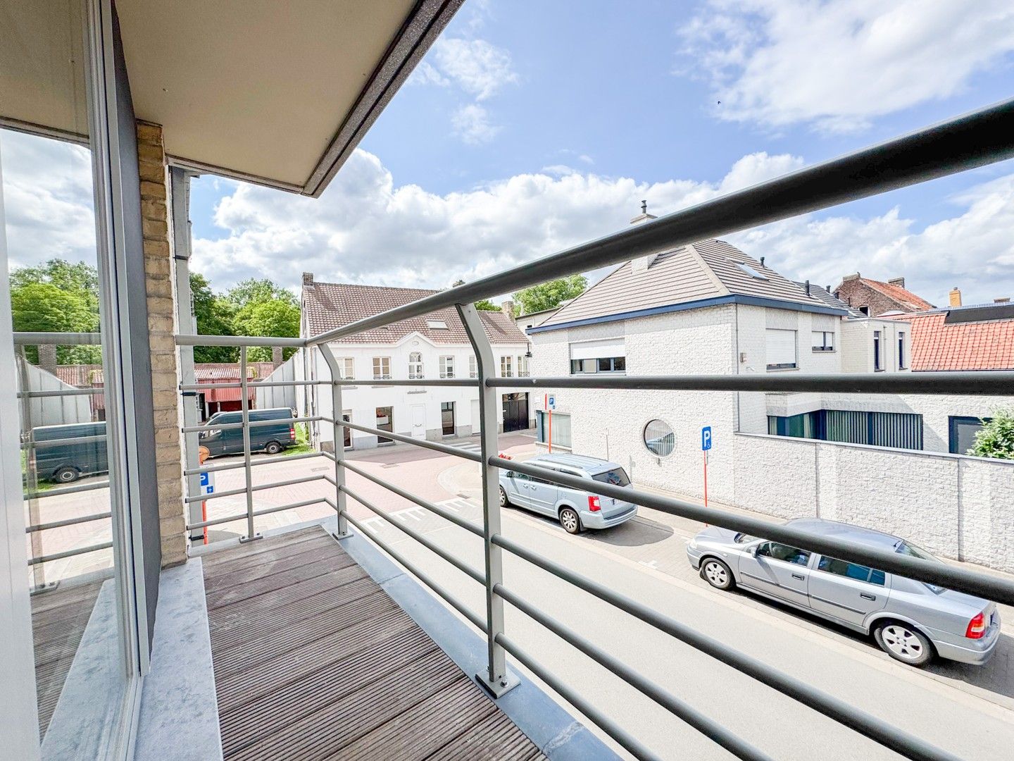 Instapklaar 2 slp appartement vlakbij centrum en park! foto 6