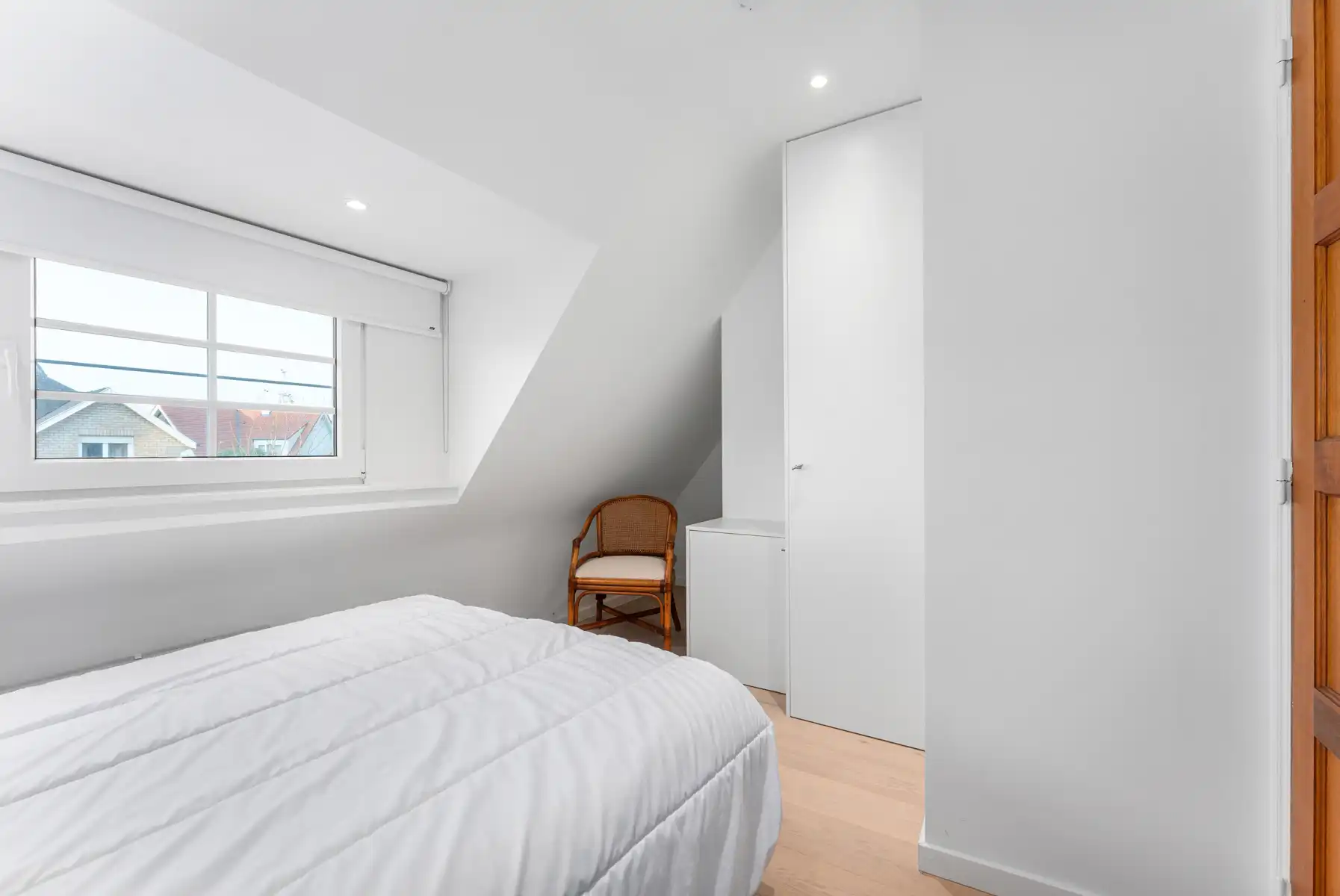 Charmante kustvilla vlakbij centrum en zee foto 13