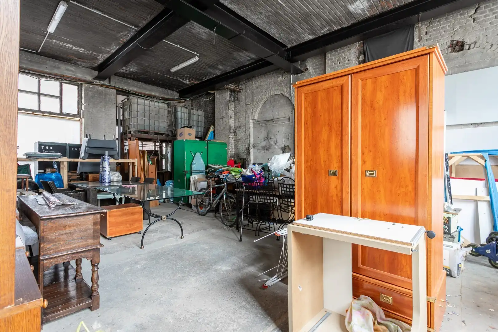 Opbrengsteigendom met gerenoveerde loft (EPC B) en atelier (100m²) naast het station van Braine-le-Comte foto 21