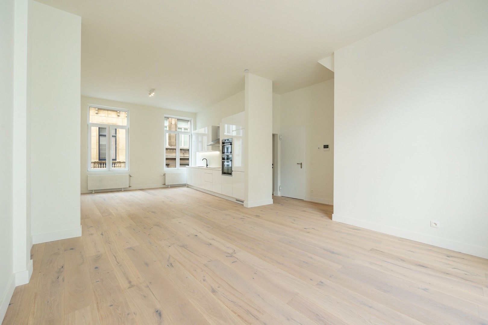 APPARTEMENT MET TERRAS foto 3