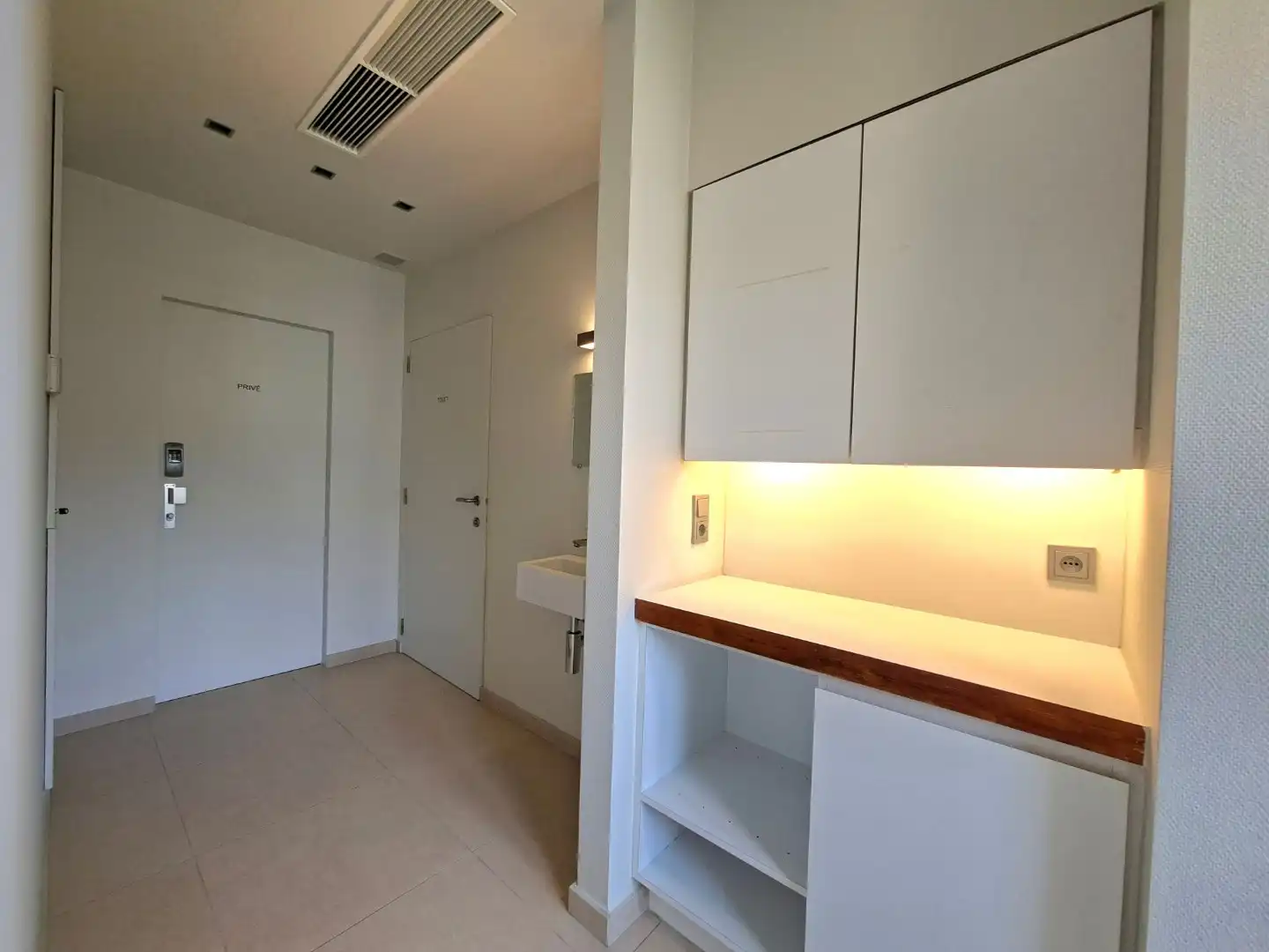 Praktijk en/of kantoorruimte  foto 5