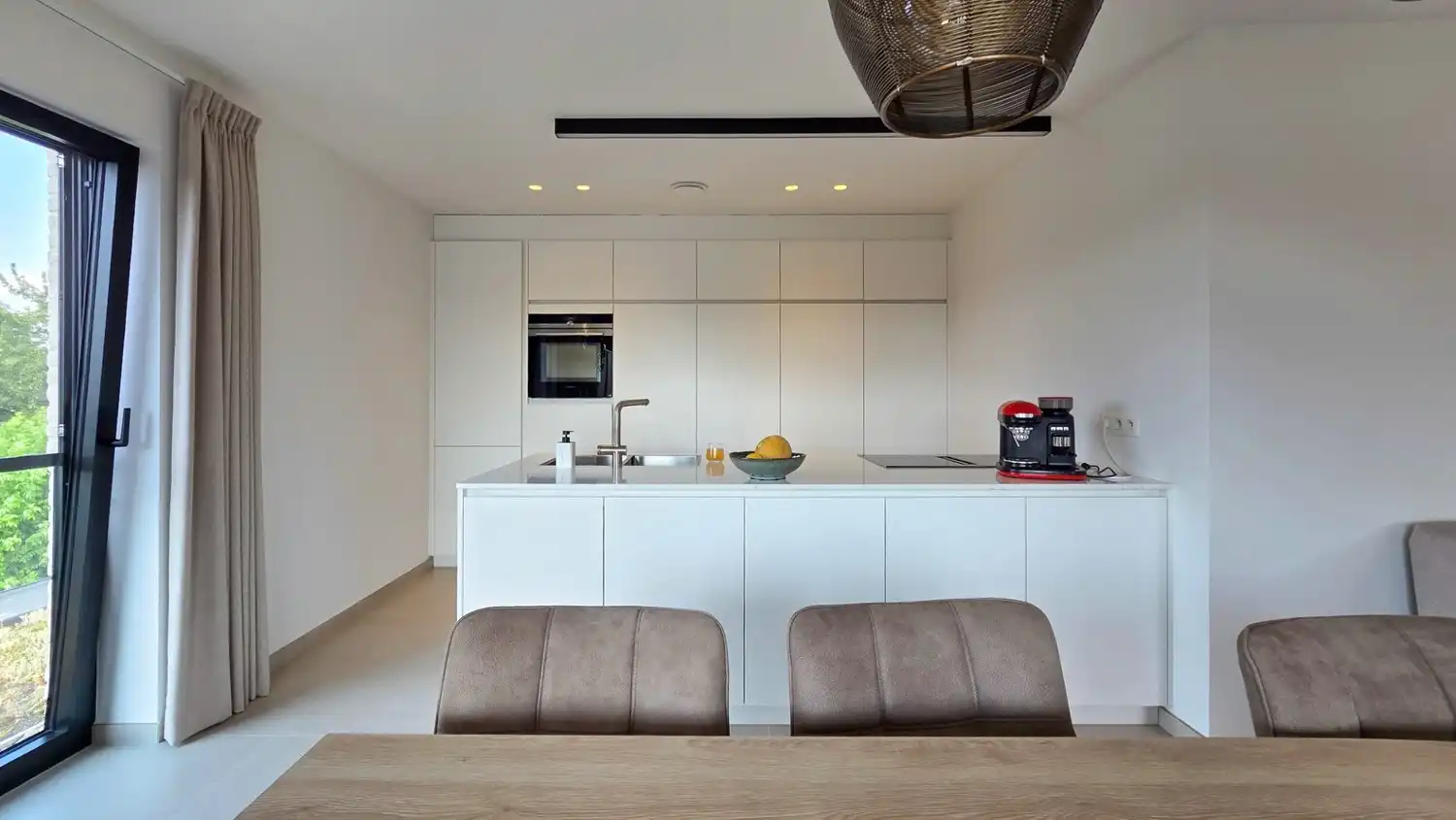 Luxe penthouse op toplocatie in Bree foto 14
