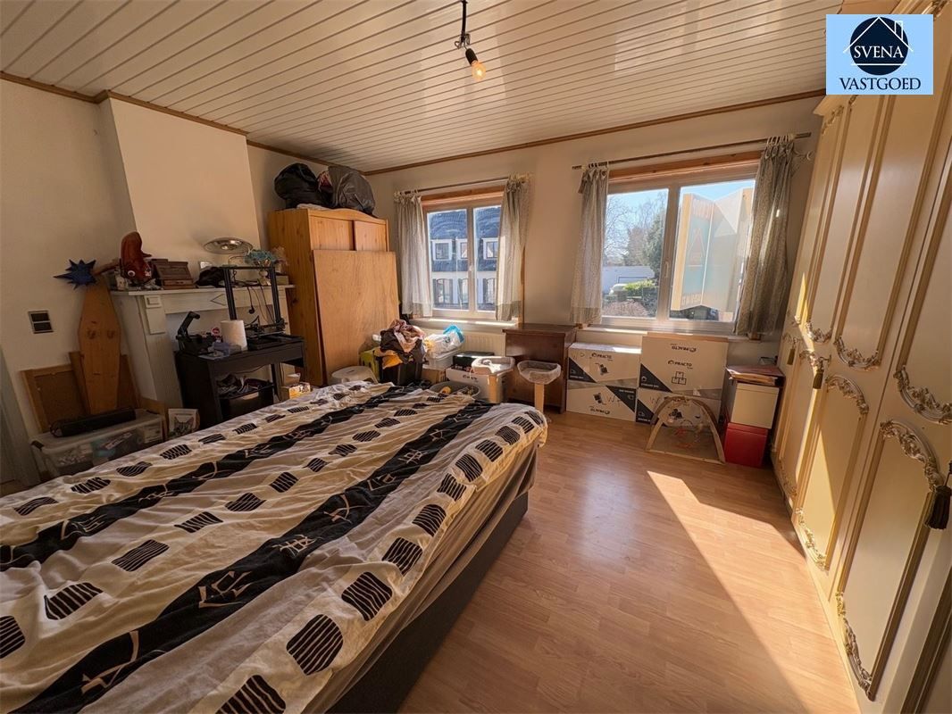 WONING GELEGEN NABIJ CENTRUM HERZELE foto 6