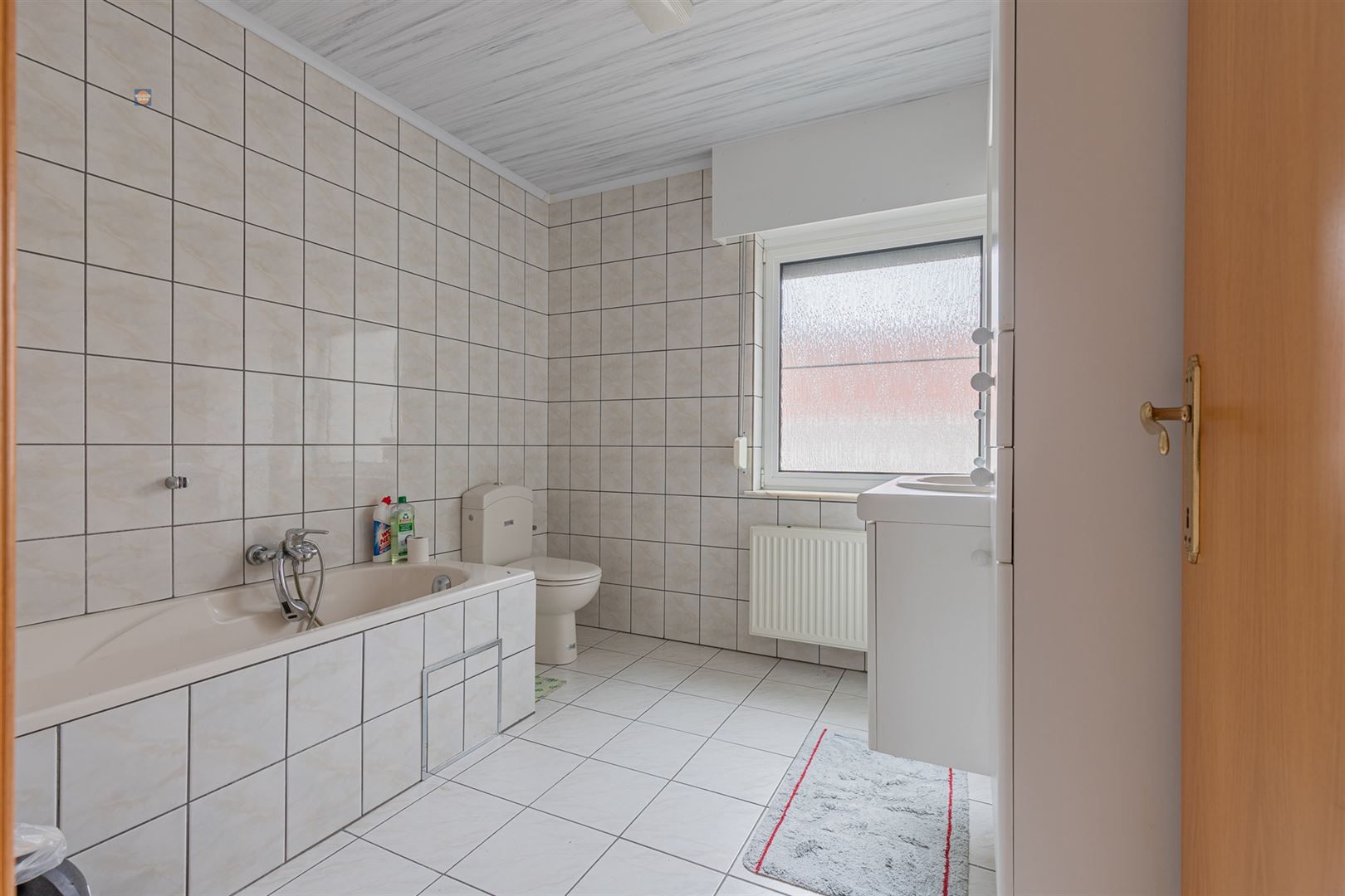 Gezellige woning met tuin, 2 slaapkamers en ruime zolder foto 14