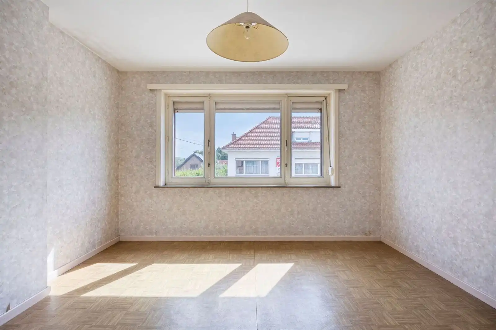 Woning met ruime loods te koop op 18 are 78ca foto 15