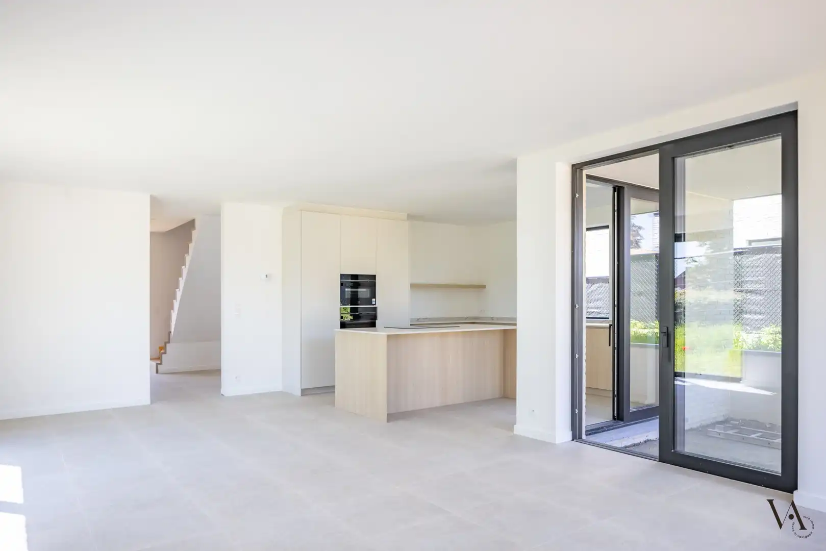 Vrijstaande BEN-woning omringd door boomgaarden in Wezemaal foto {{pictureIndex}}