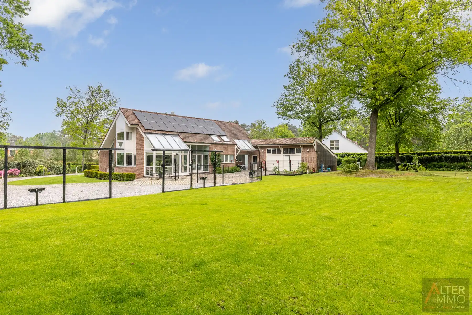 VERKOCHT! Uitzonderlijke villa in een schitterende residentiële, groene setting op een royaal perceel van 48a 15ca. te Zolder! foto 39
