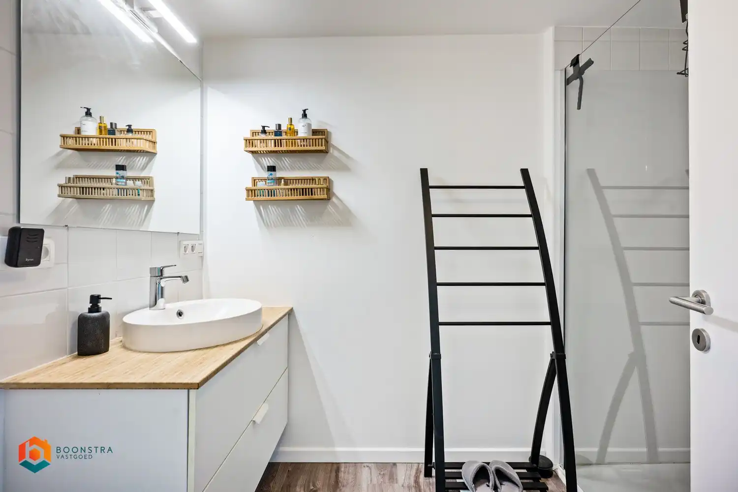 Gerenoveerde woning met 2 slaapkamers nabij centrum Lier foto 17