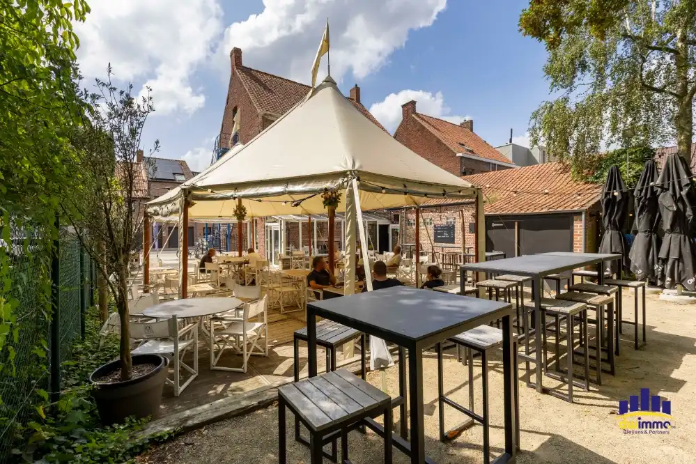 Instapklaar eetcafé met groot terras over te nemen in Deerlijk foto 15