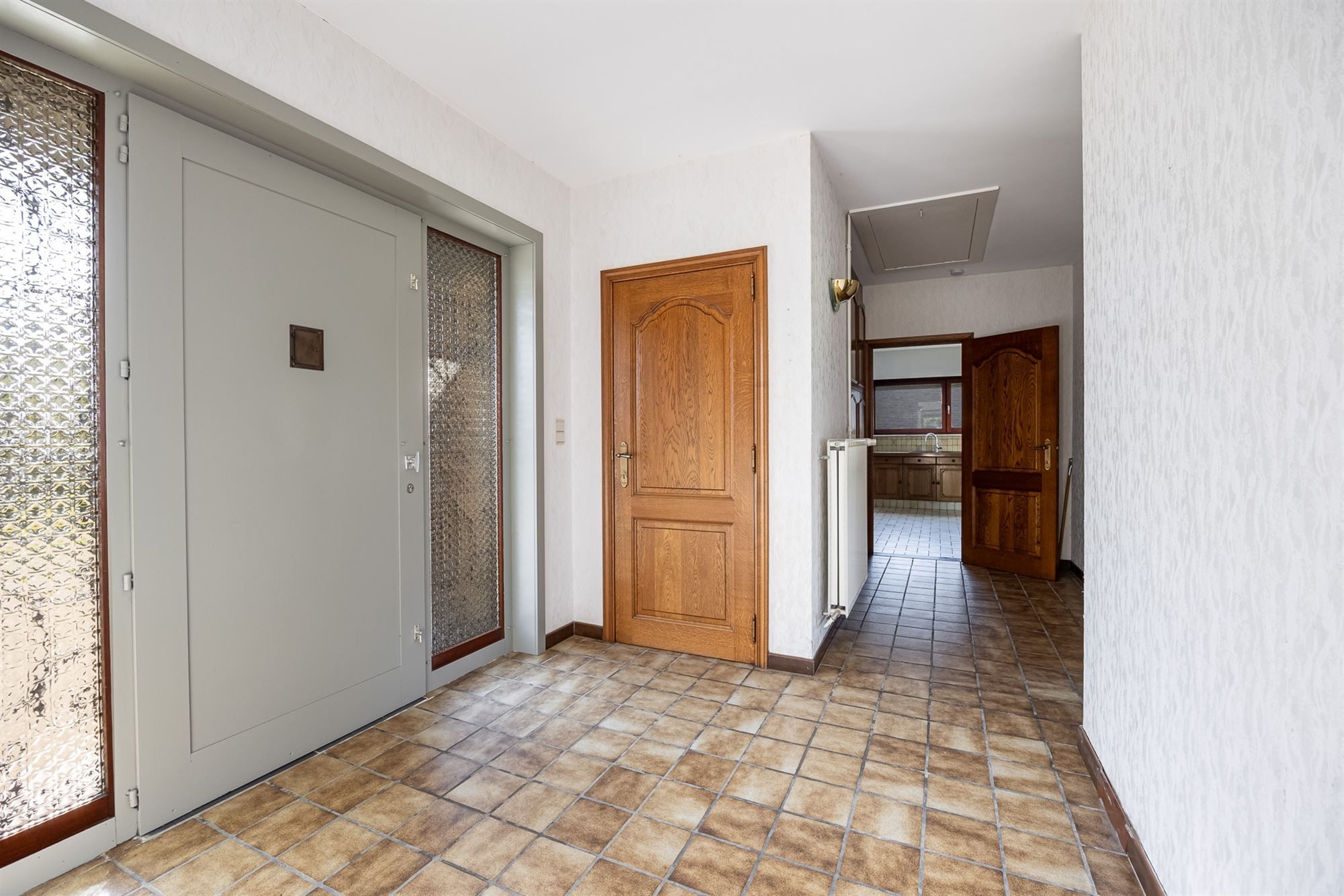 Bungalow op perceel van ca 1824m² in het groen foto 5