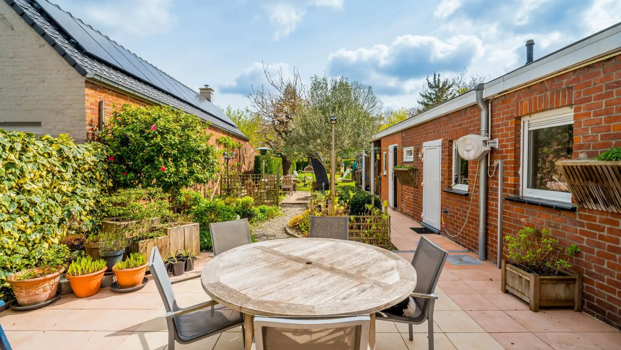 Grote gezinswoning nabij de jachthaven van Beernem foto 27