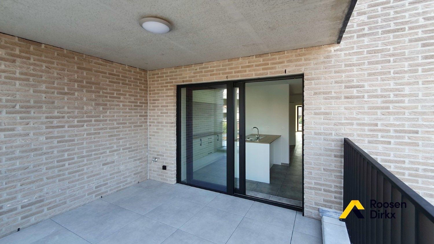 PRACHTIG APPARTMENT MET 2 SLK EN TERRAS HARTJE BREE! foto 9