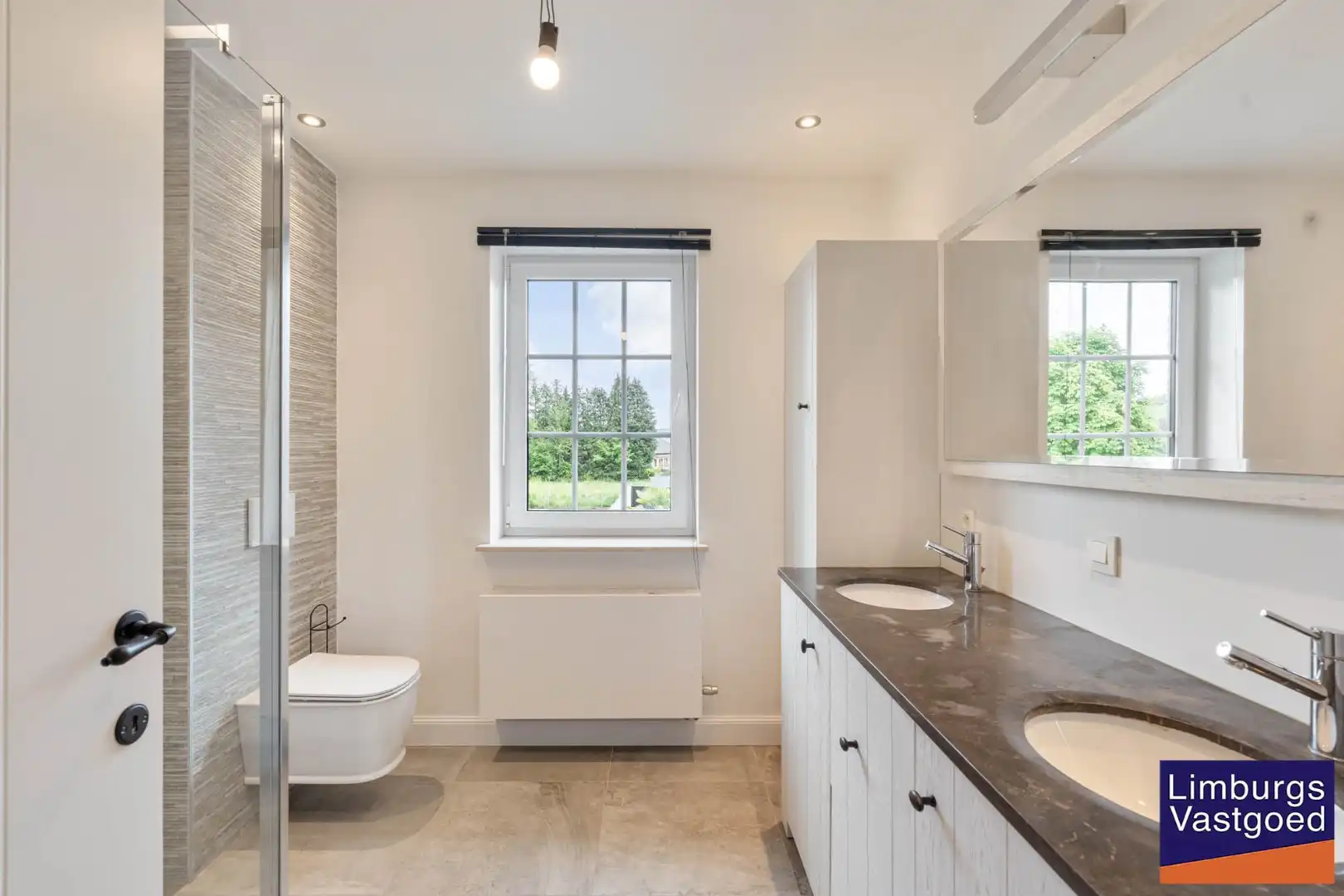 Exclusieve gezinswoning, 283m², 5 slpk, praktijkruimte op toplocatie foto 23