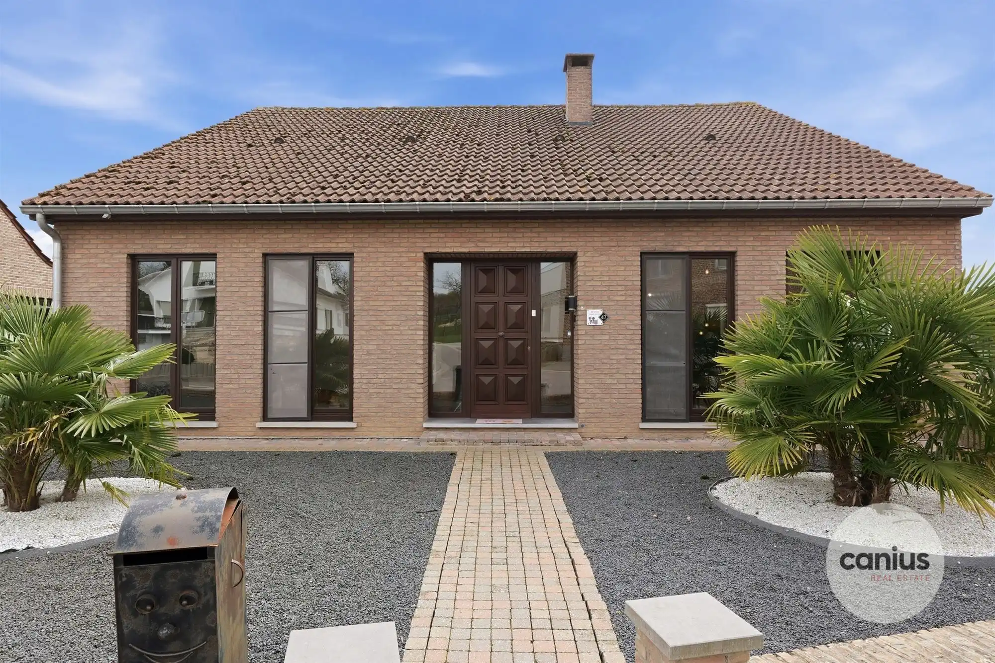 VRIJSTAANDE WONING MET 4 SLAAPKAMERS EN ZUIDELIJK GERICHTE TUIN IN GELINDEN foto 3